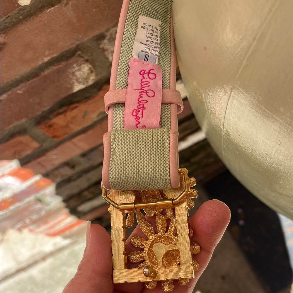 Lily Pulitzer Pastel Green & Pink Canvas Belt with Gold Floral Buckle size small - Picture 4 of 4
